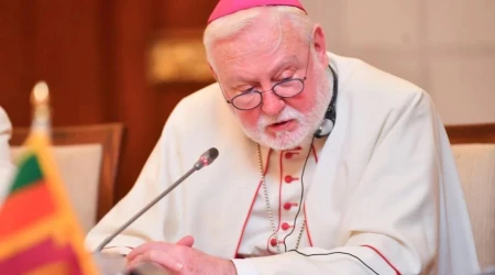 Arzobispo Paul Richard Gallagher