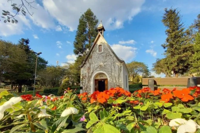 Santuario de Madre Reina en Atibaia, Brasil