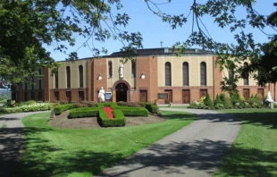 La iglesia de estilo coliseo en el Santuario Nacional de Nuestra Señora de los Mártires. Crédito: Amigos de Nuestra Señora de los Mártires