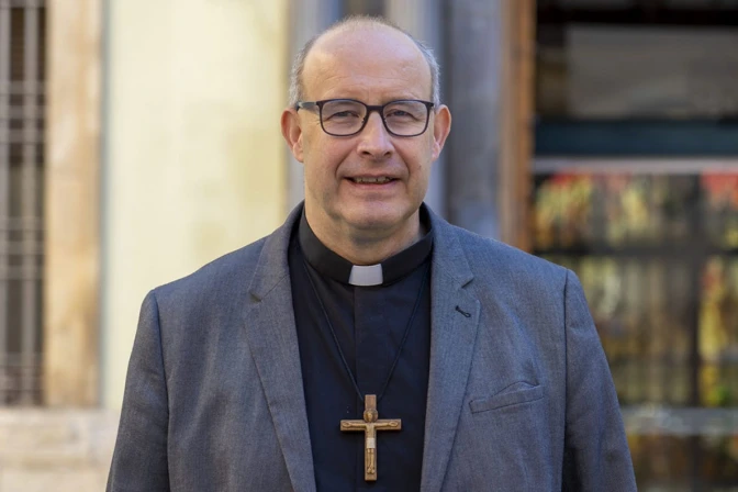 Mons. José Antonio Satué.