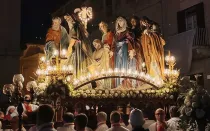 Procesión de Semana Santa en Italia.