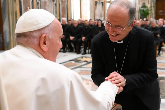 “¿Qué buscáis en el sacerdocio?”, pregunta el Papa Francisco a seminaristas