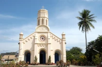 Iglesia Católica en Savannakhet, Laos.