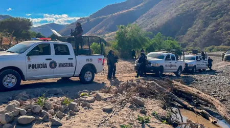 Autoridades policiales en la Sierra de Guerrero