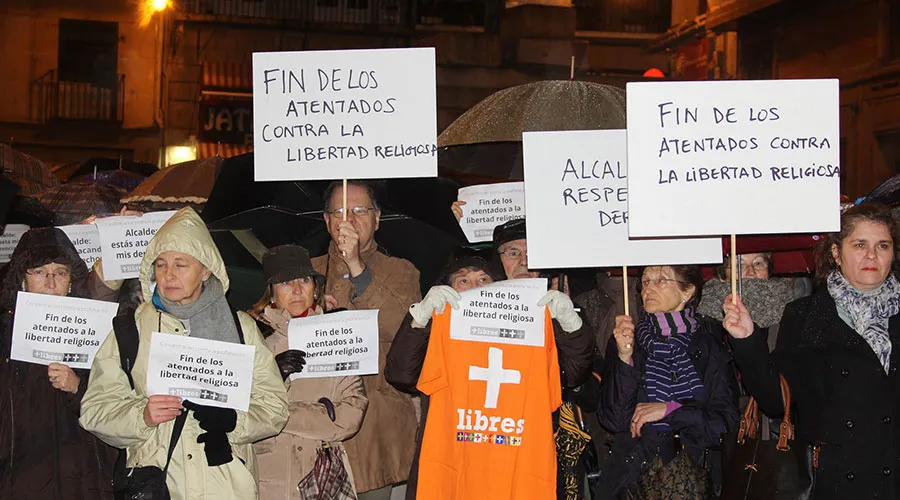 Foto referencial de una de las protestas pacíficas en Pamplona. Foto Flickr HazteOir.Org (CC-BY-SA-2.0)