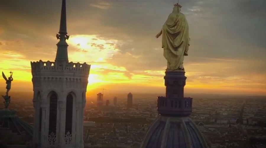 Video drone / Lyon Aderly ONLYLYON / (Captura de video) Youtube