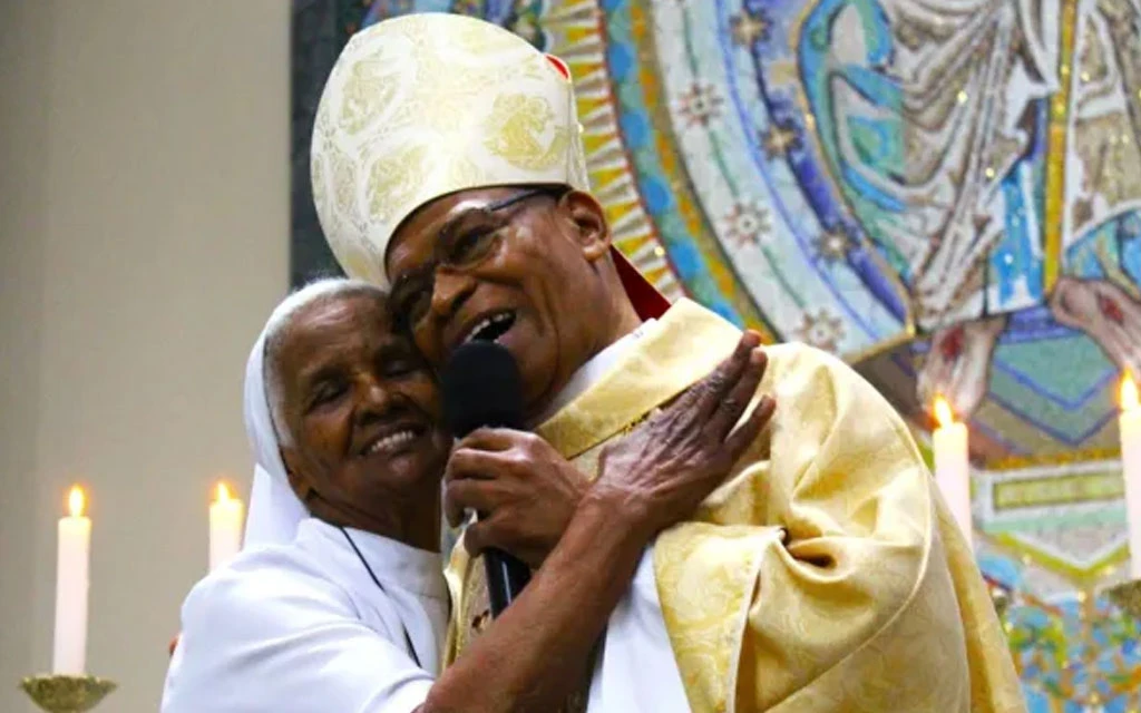 Sor Sebastiana de Lima, madre del Obispo de Dourados (Brasil), Mons. Henrique Aparecido de Lima.?w=200&h=150