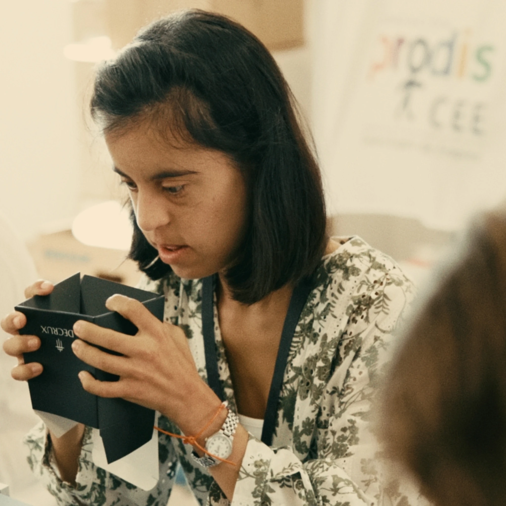 "A veces es imposible de explicar con palabras ver cómo sonríen y cómo se ayudan entre ellos". Crédito: DECRUX