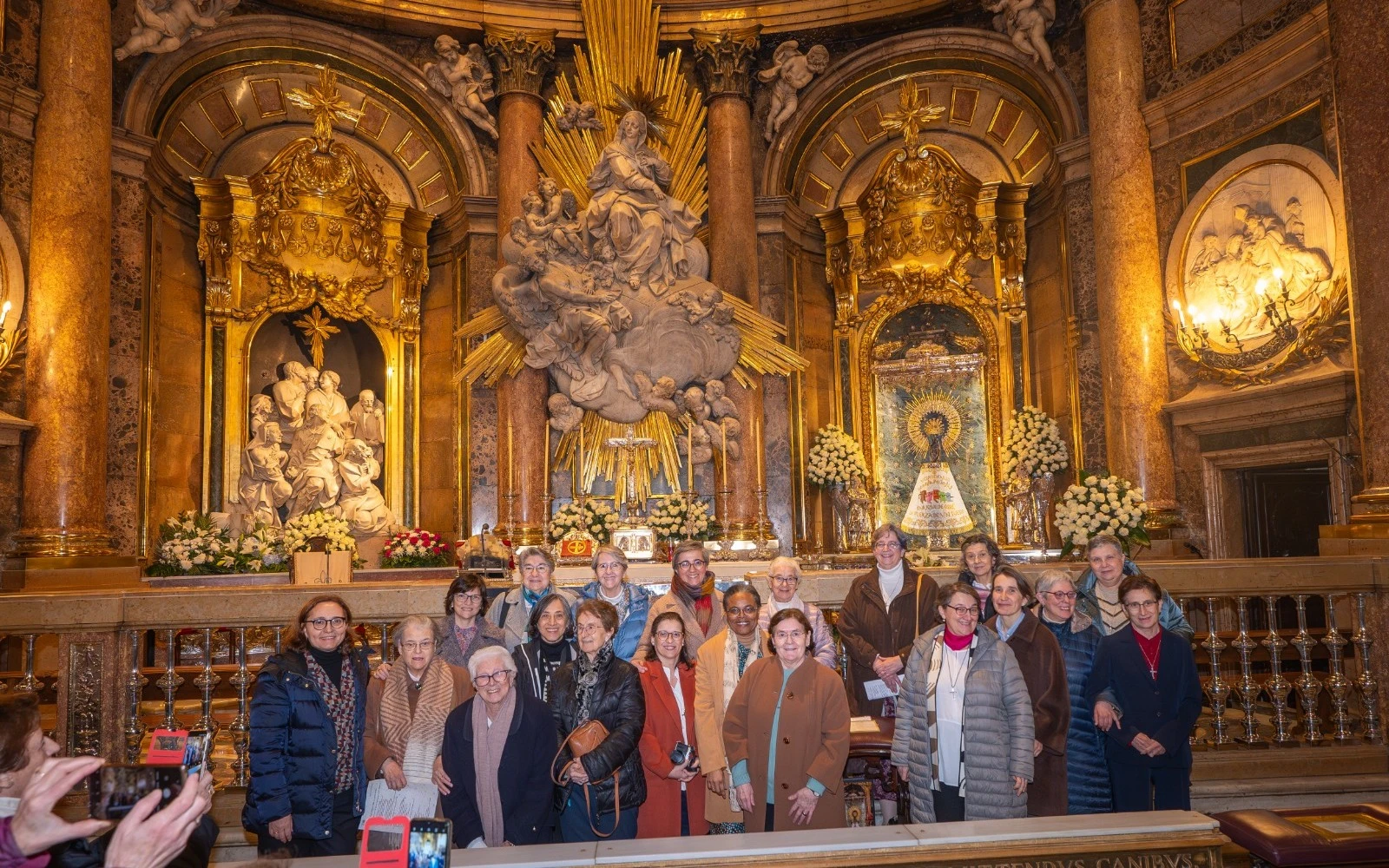 Las teresianas celebraron la Eucaristía de inicio del 150 aniversario en la Basílica del Pilar de Zaragoza (España).?w=200&h=150