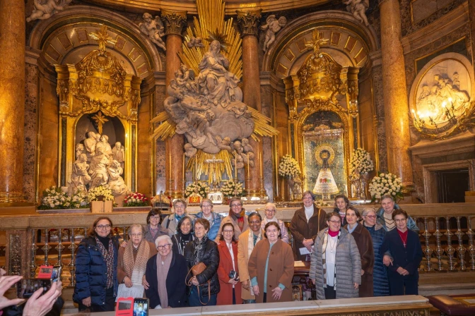 Las teresianas celebraron la Eucaristía de inicio del 150 aniversario en la Basílica del Pilar de Zaragoza (España).