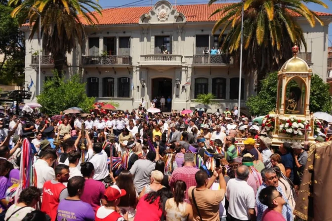 Fiesta del Tinkunaco en La Rioja