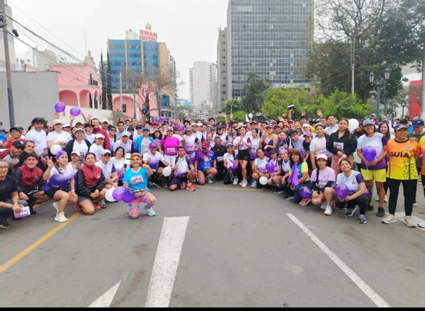 Un grupo de los participantes en el X Trote del Milagro el 19 de octubre. Crédito: Cortesía Nelson Díaz / Penta Run.