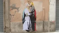 Pinta de Donald Trump besando al Papa Francisco 