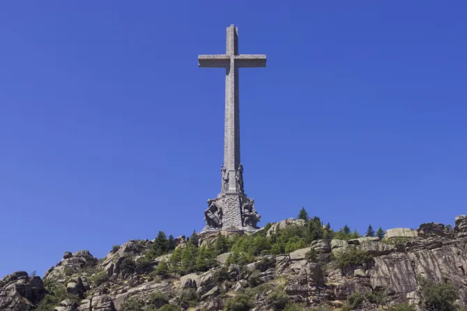 Panorámica de la Cruz del Valle de los Caídos.