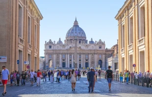 Imagen referencial de la Plaza de San Pedro. Crédito: Shutterstock