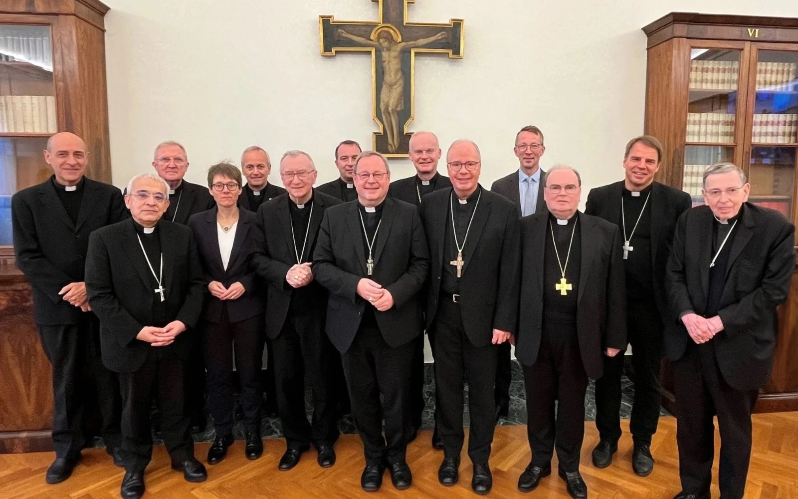Representantes de la Curia Romana y de la Conferencia Episcopal Alemana se reúnen para discutir el proyecto de estatuto de la Conferencia Sinodal en el Vaticano el miércoles 12 de noviembre de 2025.?w=200&h=150