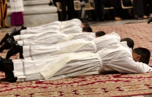 Imagen referencial de ordenación sacerdotal. Crédito: Daniel Ibáñez / ACI Prensa