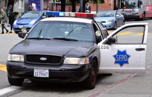 Vehículo del Departamento de Policía de San Francisco. Crédito: CamaleonesOjo - Shutterstock