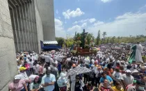 Vía Crucis de Viernes Santo en la Semana Santa 2024 en el atrio de la Catedral de Managua (Nicaragua).