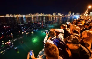 Este Viernes Santo se realizará la 20° edición del Vía Crucis submarino Crédito: Sitio oficial del Estado argentino