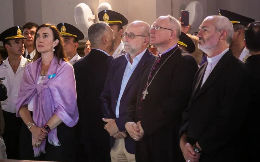 La Vicepresidente Villarruel junto a obispos y autoridades?w=200&h=150