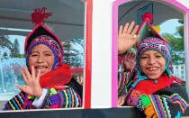 Niños Acólitos de Huancavelica, Perú.