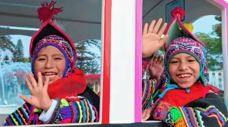 Niños Acólitos de Huancavelica