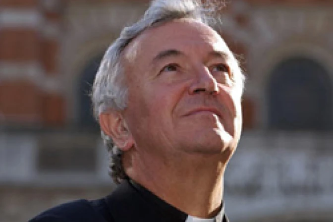 Nadie ha hecho tanto ante abusos como Benedicto XVI, dice Primado de Inglaterra