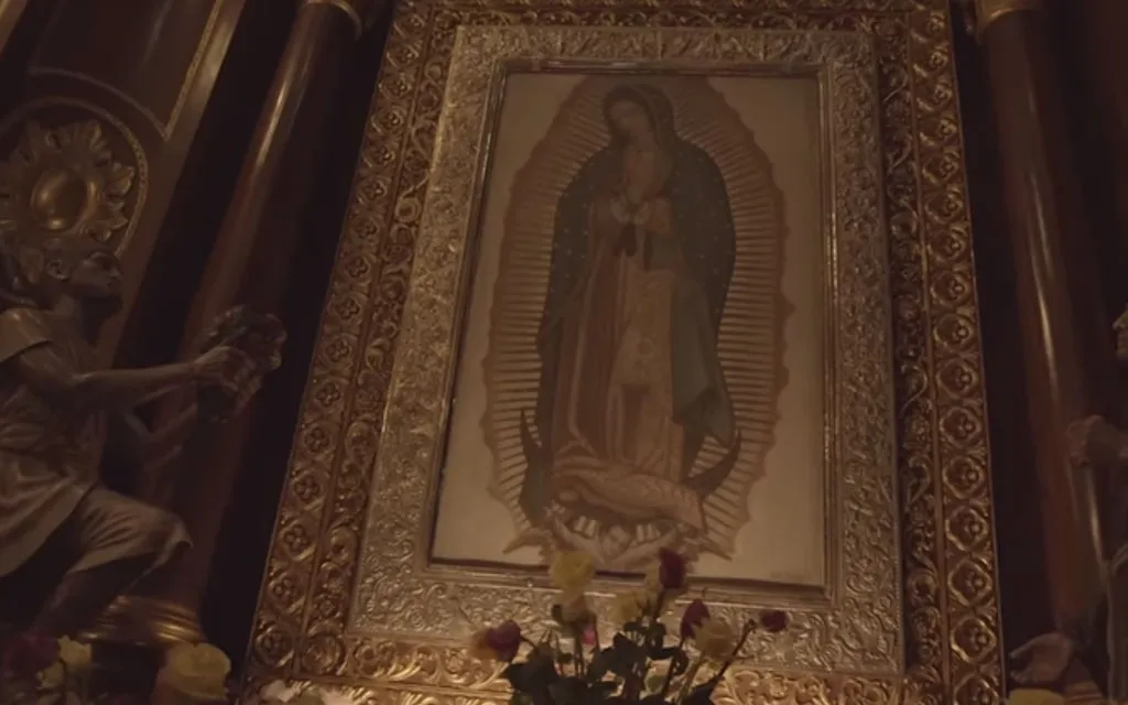 La Virgen de Guadalupe y a la izquierda una imagen de San Juan Diego?w=200&h=150