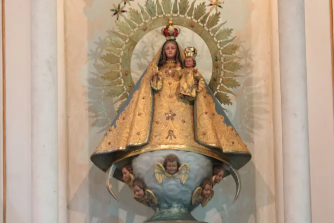 Virgen de la Caridad del Cobre.