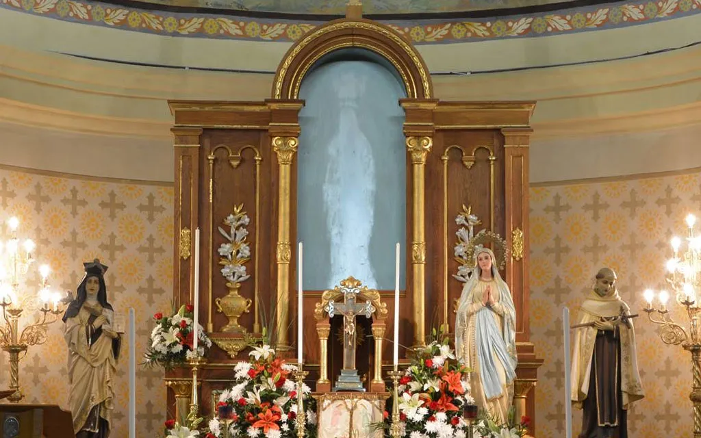 La imagen de la Virgen de Lourdes de Altagracia que no está pero que todos ven.?w=200&h=150