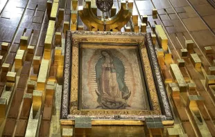 La imagen original de la Virgen de Guadalupe en su Basílica en Ciudad de México. Crédito: David Ramos / ACI Prensa.