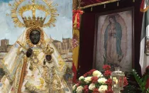 Imágenes de la Virgen de Guadalupe en España y México que están en los santuarios marianos.