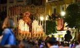 Palio de María Santísima del Rocío en las calles de Sevilla el Lunes Santo