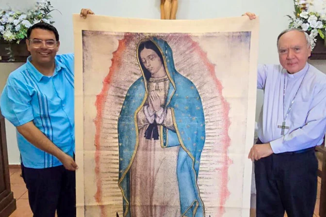 Una tilma, un corazón: tilmas de la Virgen de Guadalupe recorrerán México
