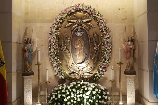 Imagen de Nuestra Señora de Torcoroma.