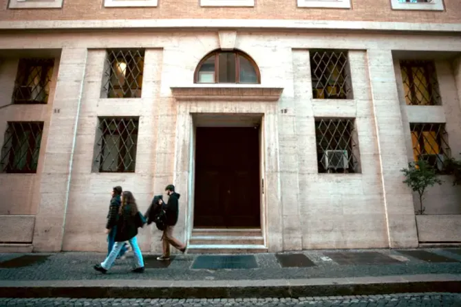 Apartamento asignad al Cardenal Raymond Burke en el Vaticano.