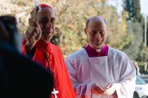 El Cardenal Víctor "Tucho" Fernández toma posesión de su título cardenalicio en Roma, el 3 de diciembre de 2023.