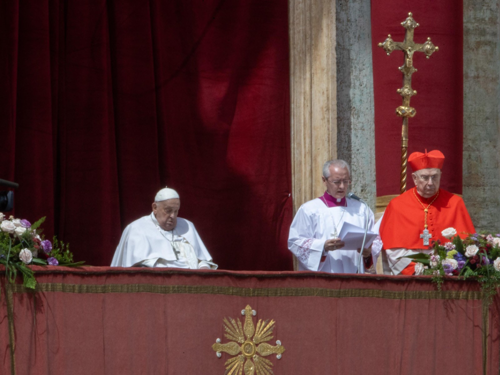 El Papa Francisco reiteró su petición de paz para Gaza y Tierra Santa en el Urbi et Orbi este dommingo Crédito: Daniel Ibañez/EWTN News