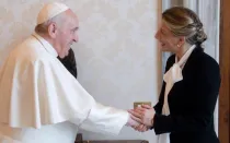 El Papa Francisco recibe a la vicepresidenta segunda del Gobierno de España, Yolanda Díaz en diciembre de 2021.