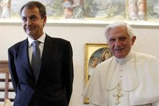 El Papa Benedicto XVI recibe a Zapatero en el Vaticano